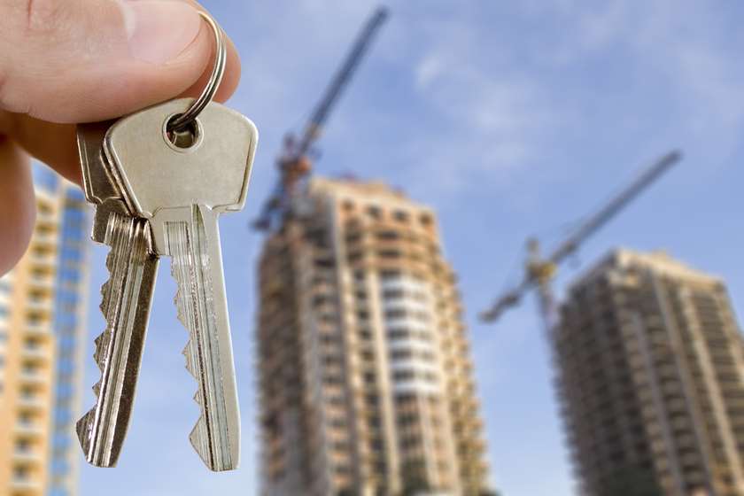 Какие риски при покупке квартиры на этапе строительства?